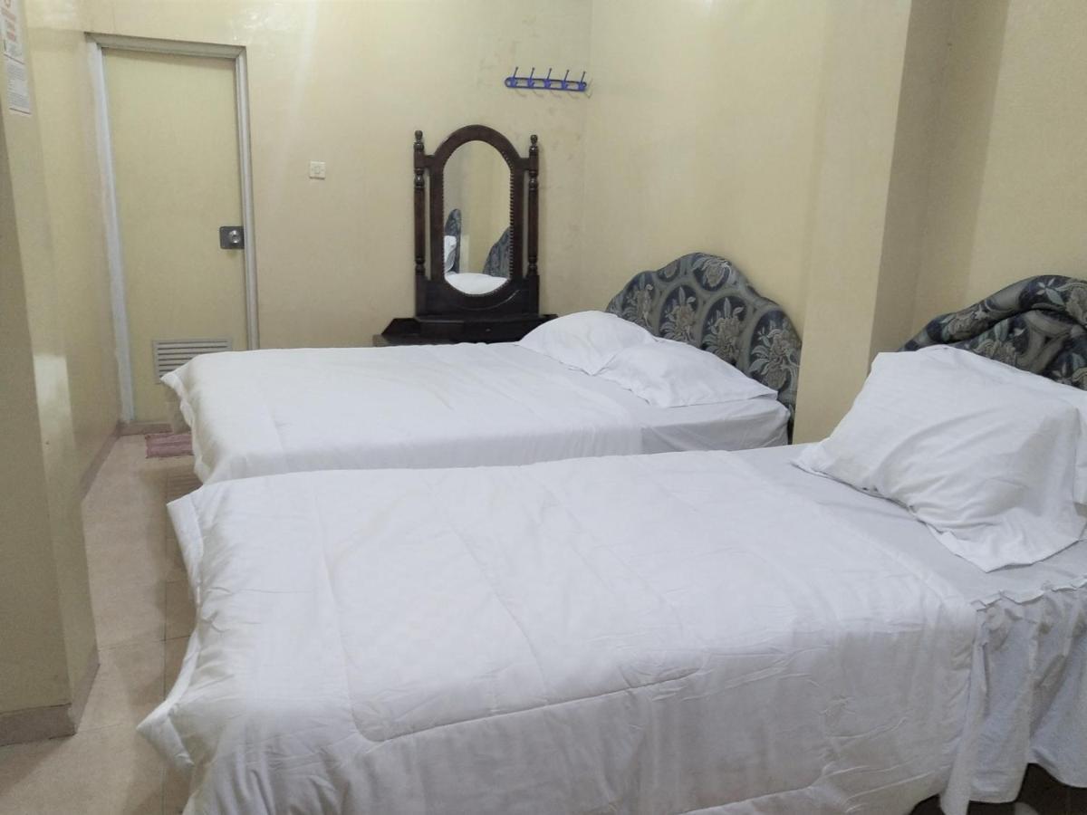 Hotel Pekalongan Syariah Mitra Reddoorz Экстерьер фото